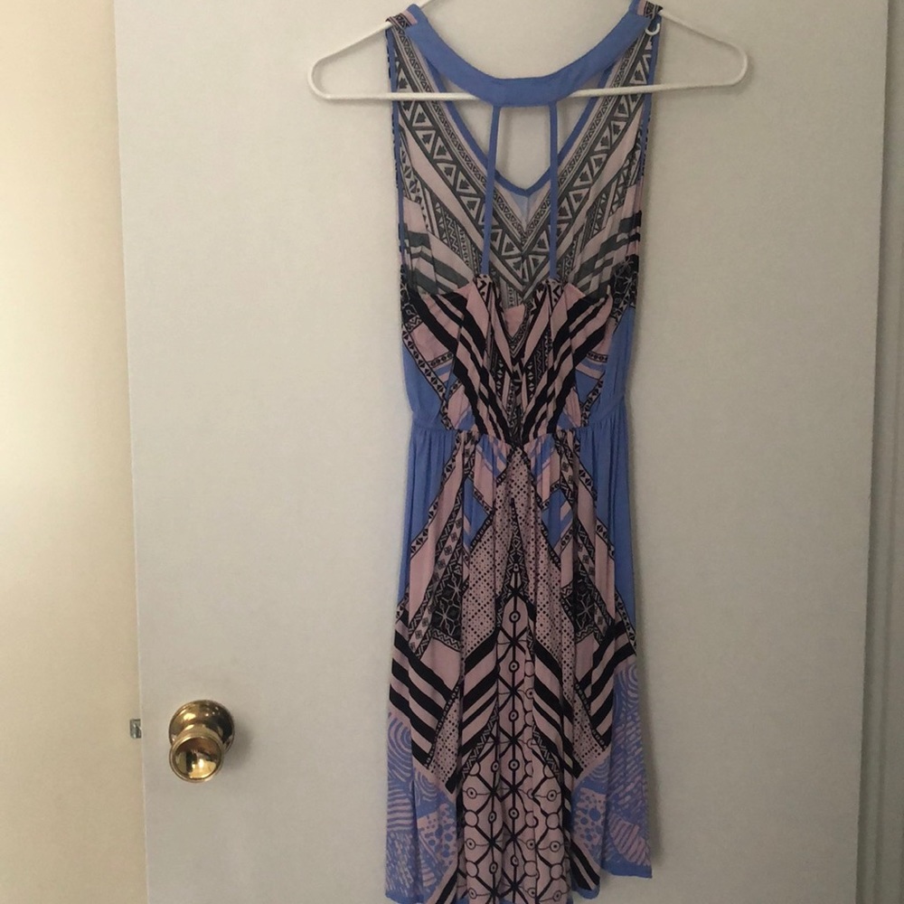 Dress - Picture 3 of 6